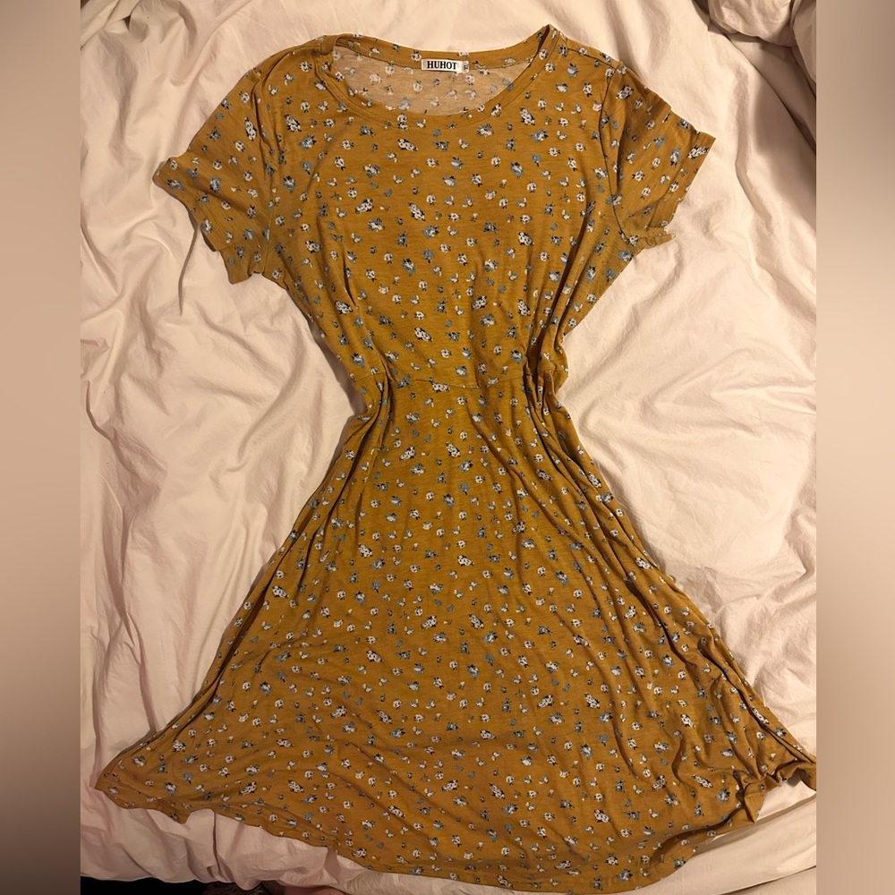 ditsy floral dress